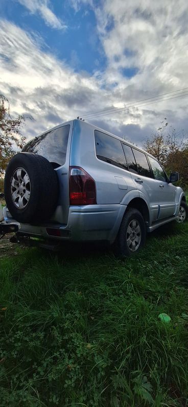 Mitsubishi Pajero III 2004