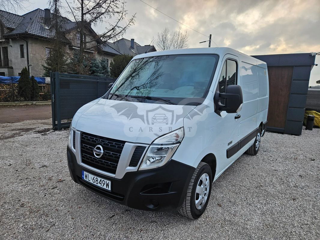 Nissan NV400 2012