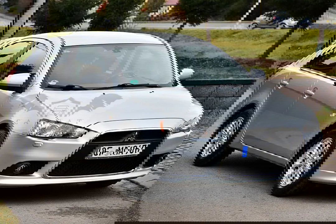 Mitsubishi Lancer IX 1.6 ClearTec XTRA 2011