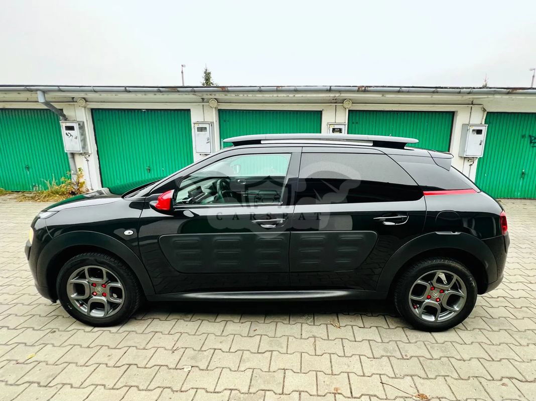 Citroën C4 Cactus 1.2 PureTech Shine 2015