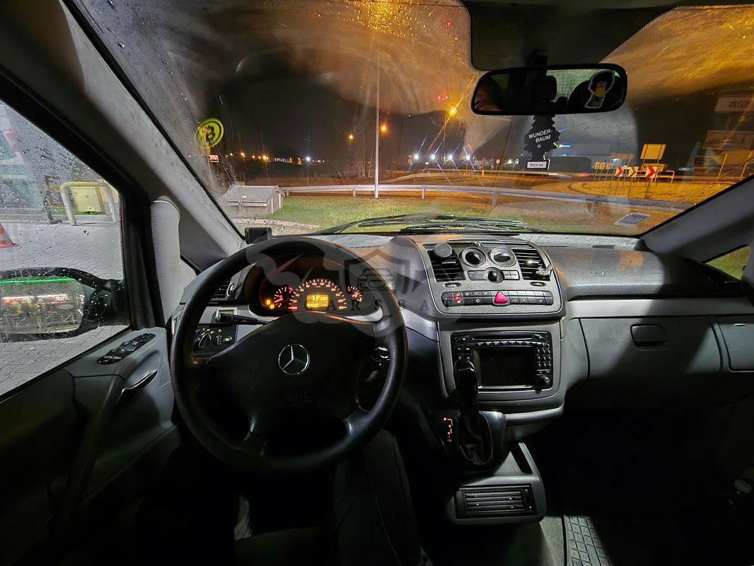 Mercedes-Benz Viano 2004