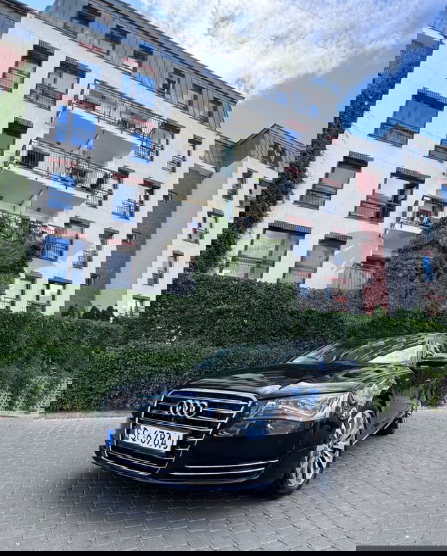 Audi A8 D4 2012