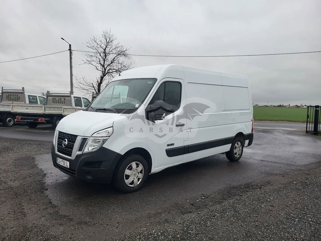 Nissan NV400 2012