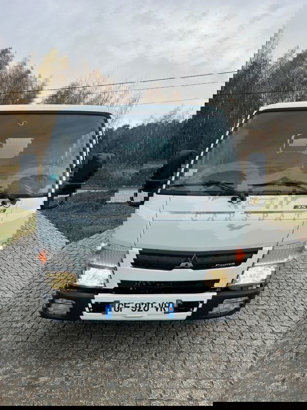 Mitsubishi Fuso Canter 2020