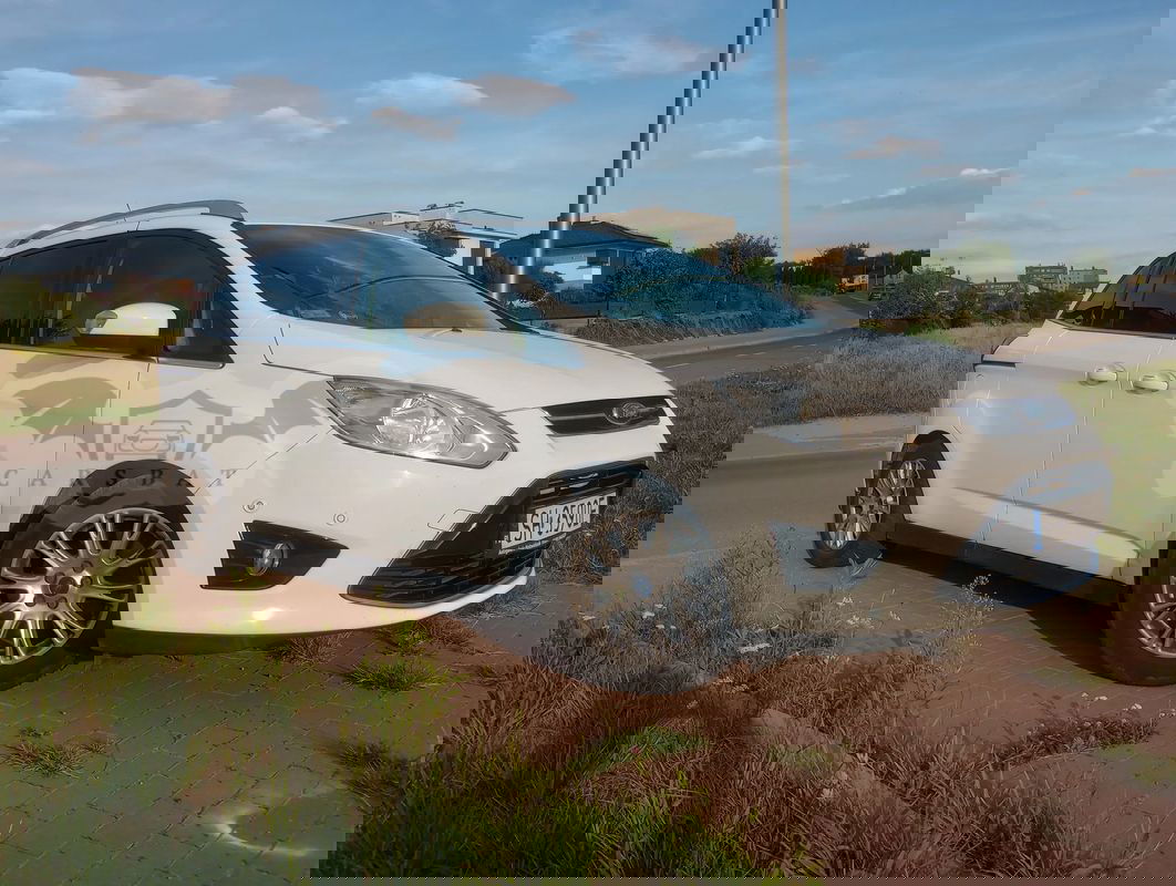 Ford Grand C-Max 1.6 EcoBoost Start-Stop-System Titanium 2011