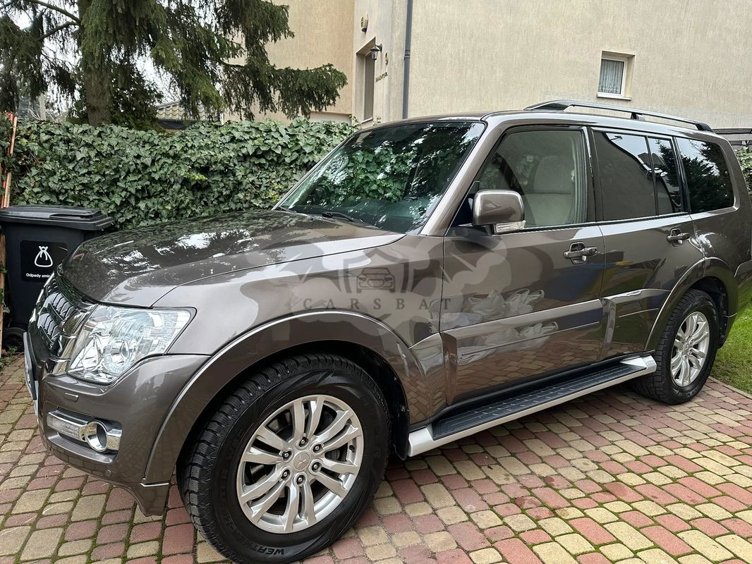Mitsubishi Pajero IV 3.2 DID Instyle 2015