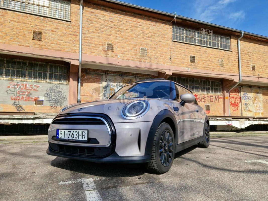 Mini Cooper Classic Trim 2023
