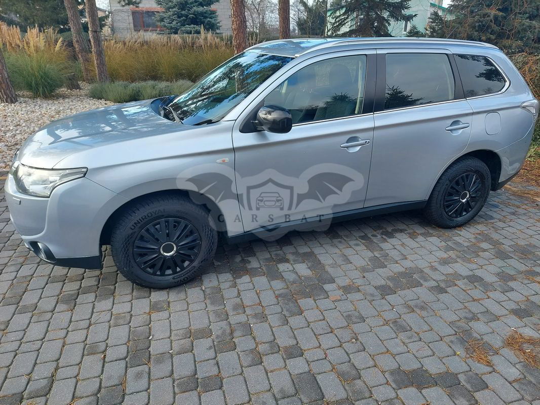Mitsubishi Outlander III 2.0 City Style 2WD 2014