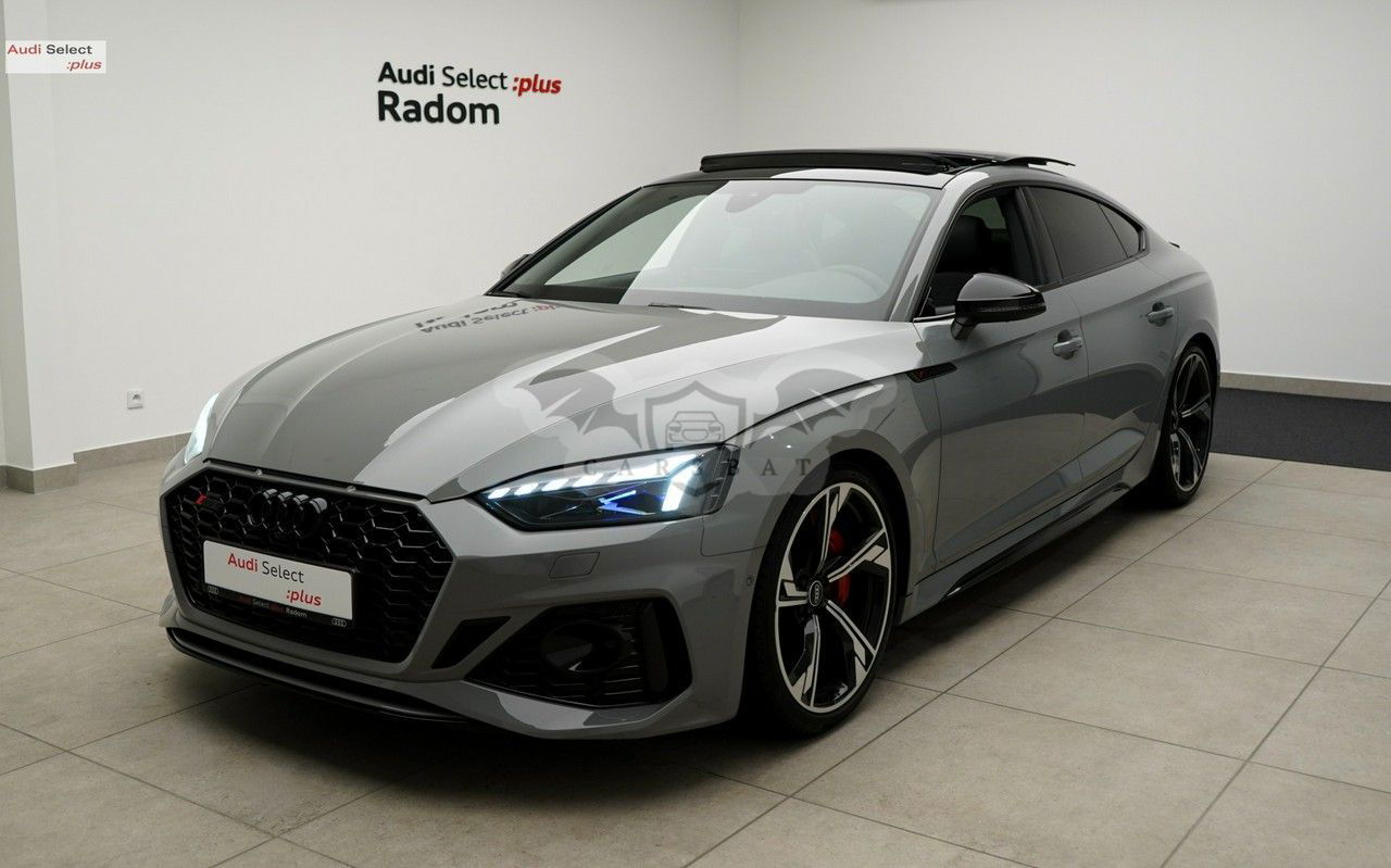 Audi RS5 2021