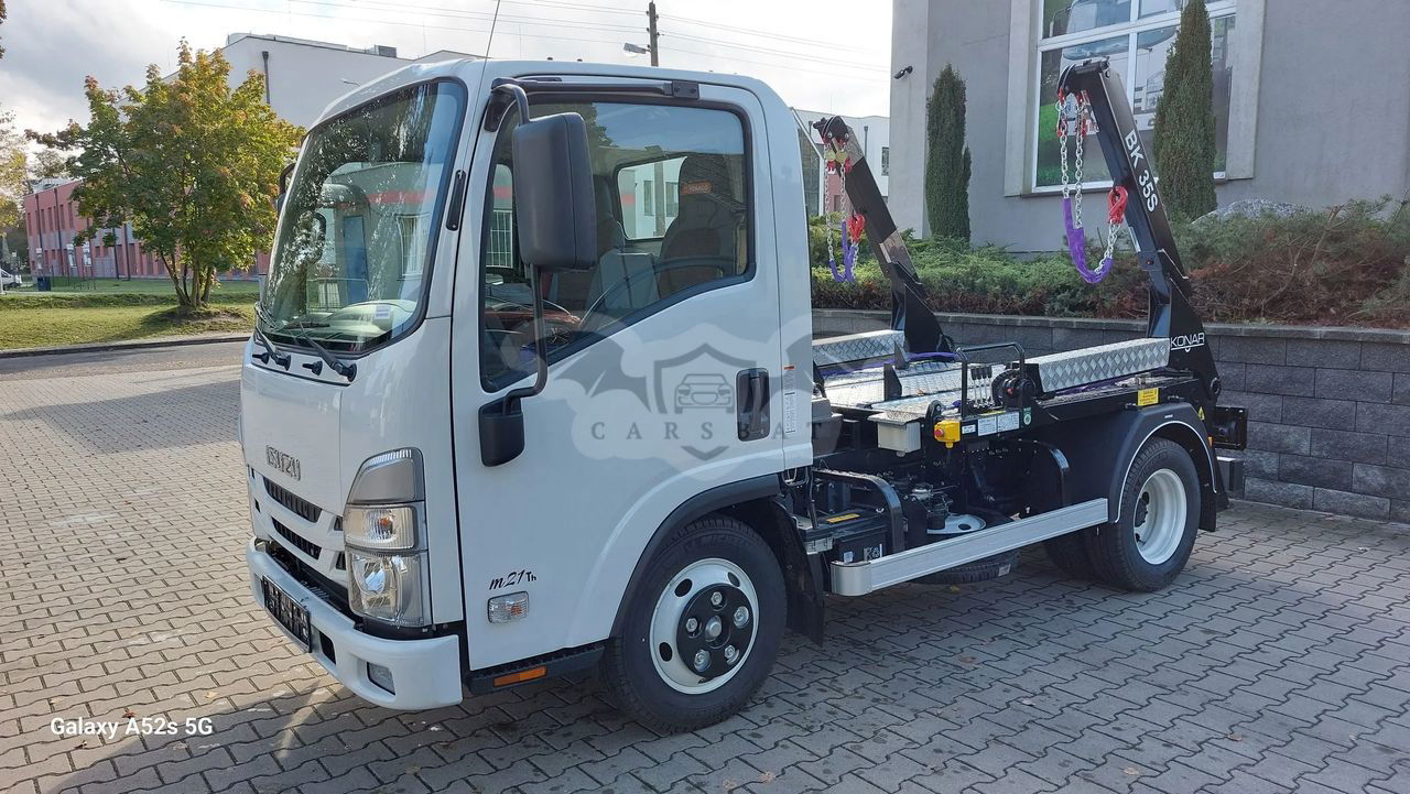 Isuzu M21 2024