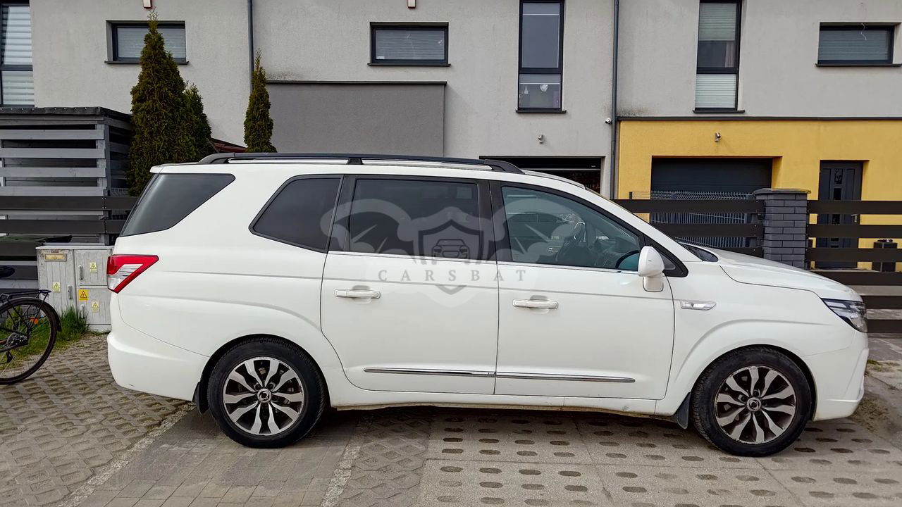 Ssangyong / KG Mobility Rodius 2.2 D Sapphire 2018