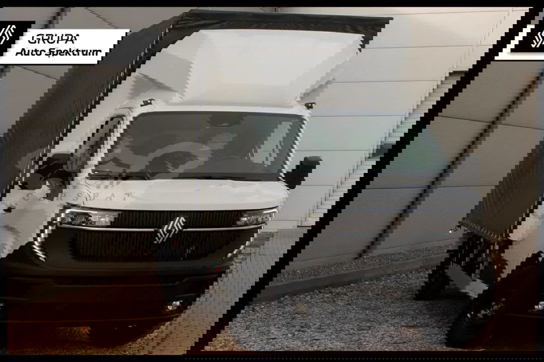 Renault Master 2025