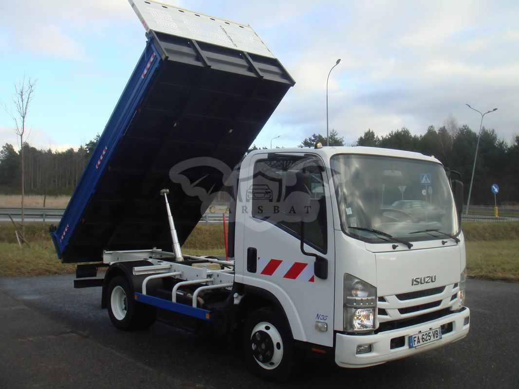 Nissan NT 2017