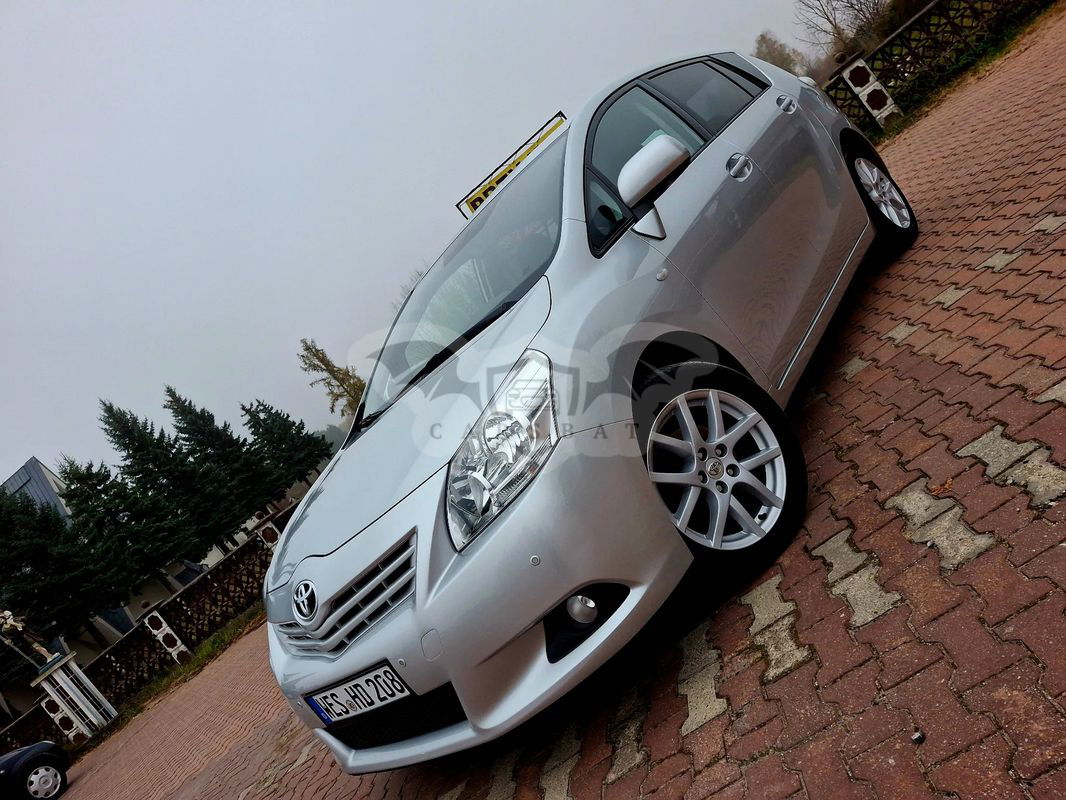 Toyota Verso 1.8 Life 2012