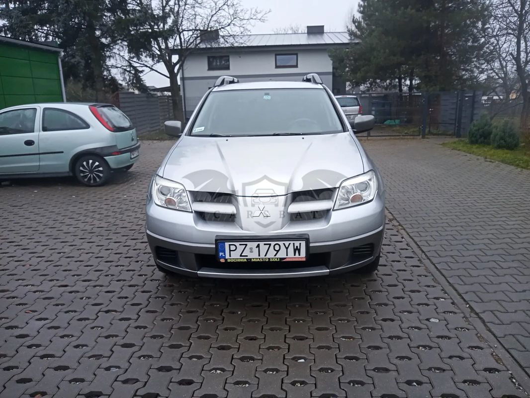 Mitsubishi Outlander I 2.0 Comfort 4WD 2006