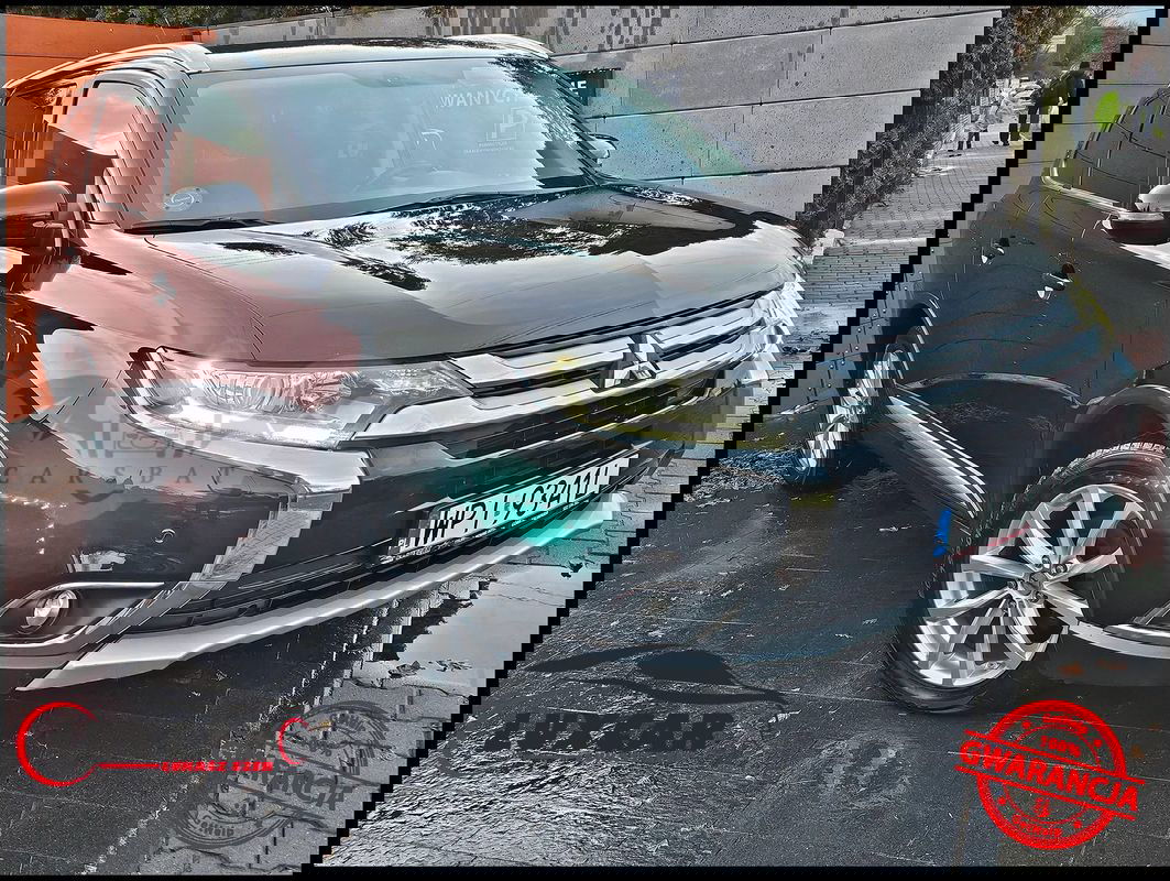 Mitsubishi Outlander III 2.0 2WD Diamant Edition 2016