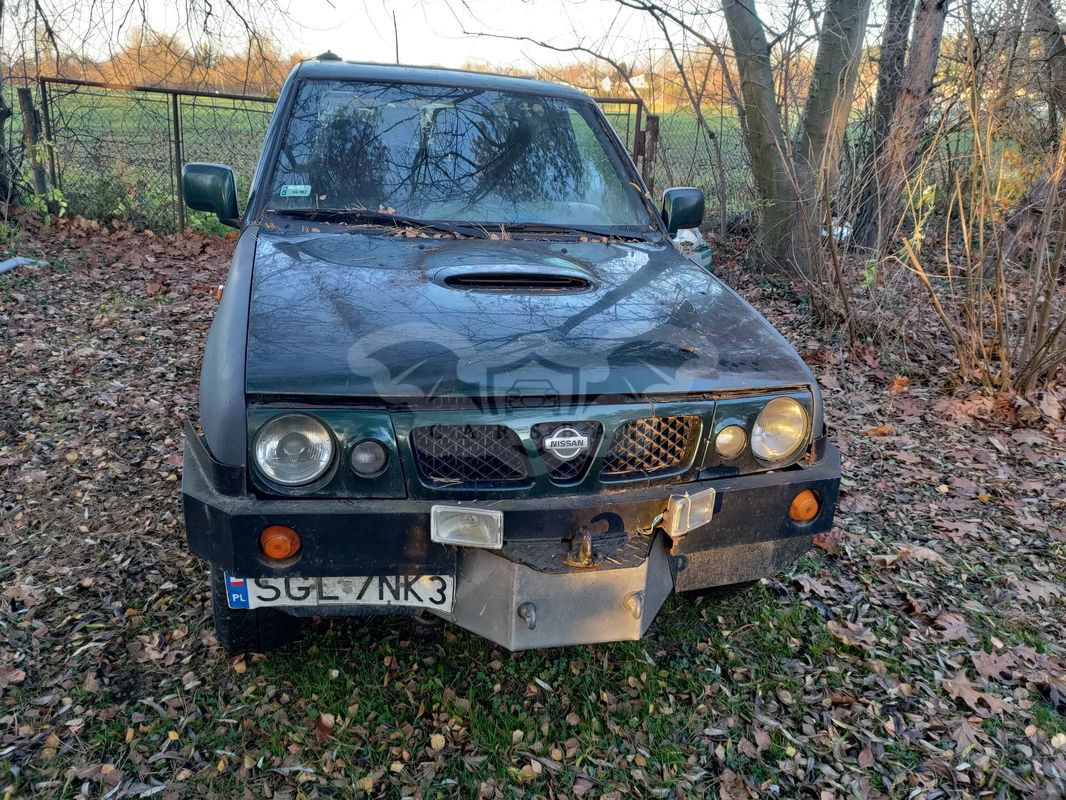 Nissan Terrano II 1998