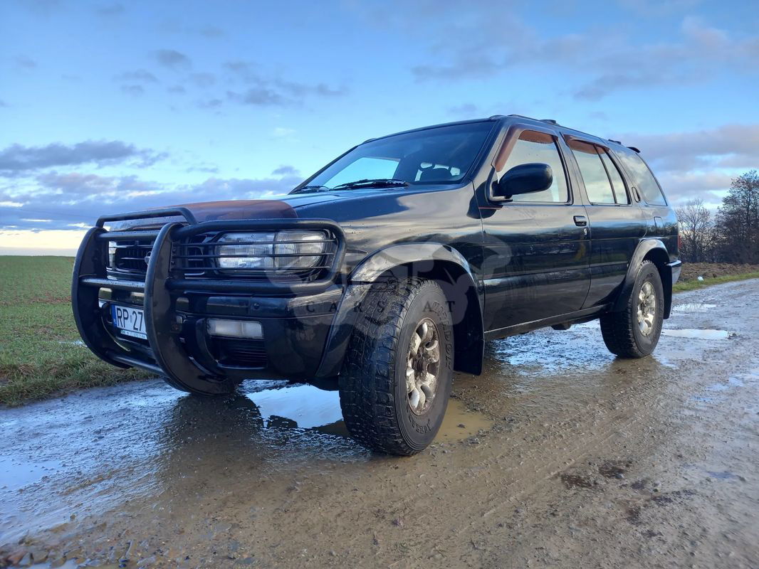 Nissan Pathfinder 3.3 V6 1997