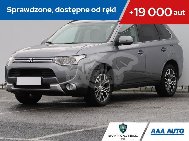 Mitsubishi Outlander III 2013