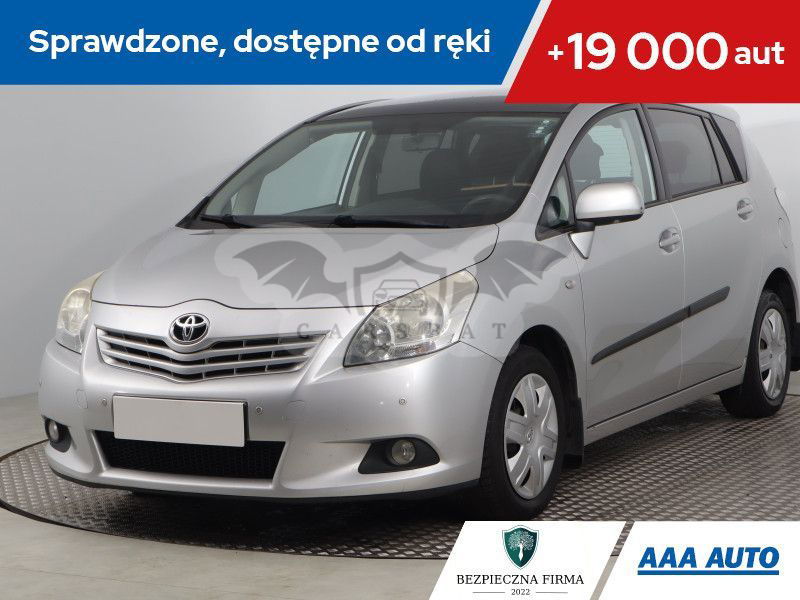 Toyota Verso 2012
