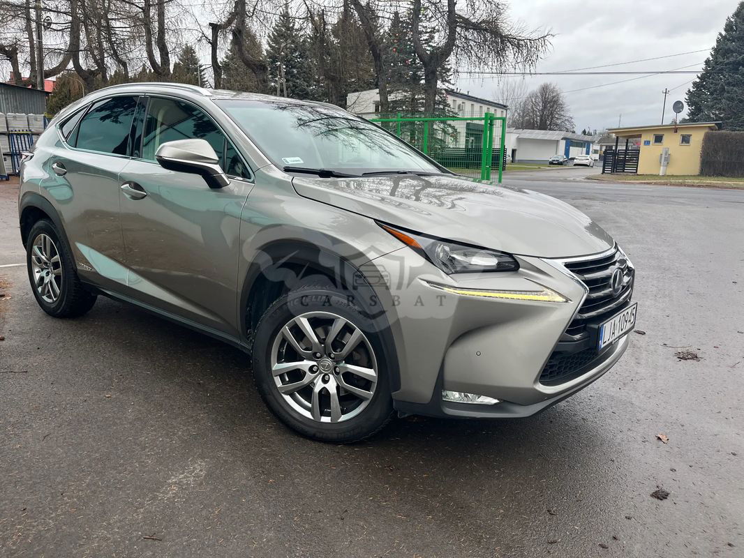 Lexus NX I 300h F Sport AWD 2015
