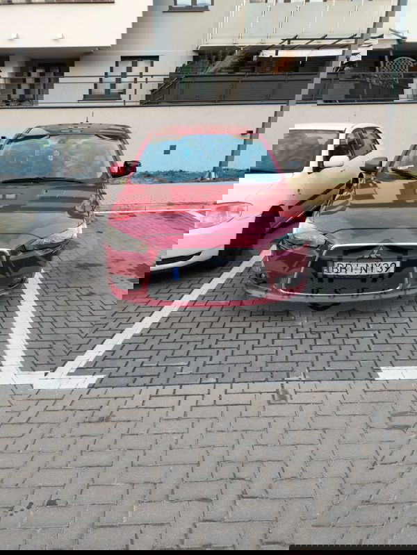Mitsubishi Lancer IX 2.0 DI-D Inform 2010