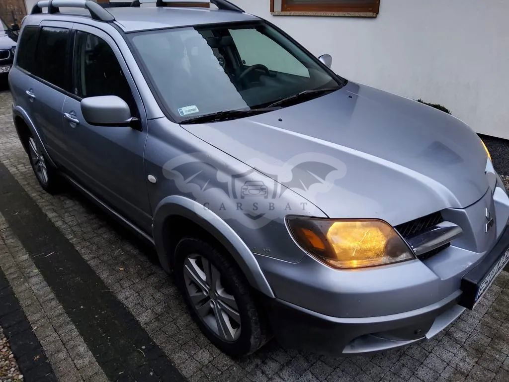 Mitsubishi Outlander I 2004