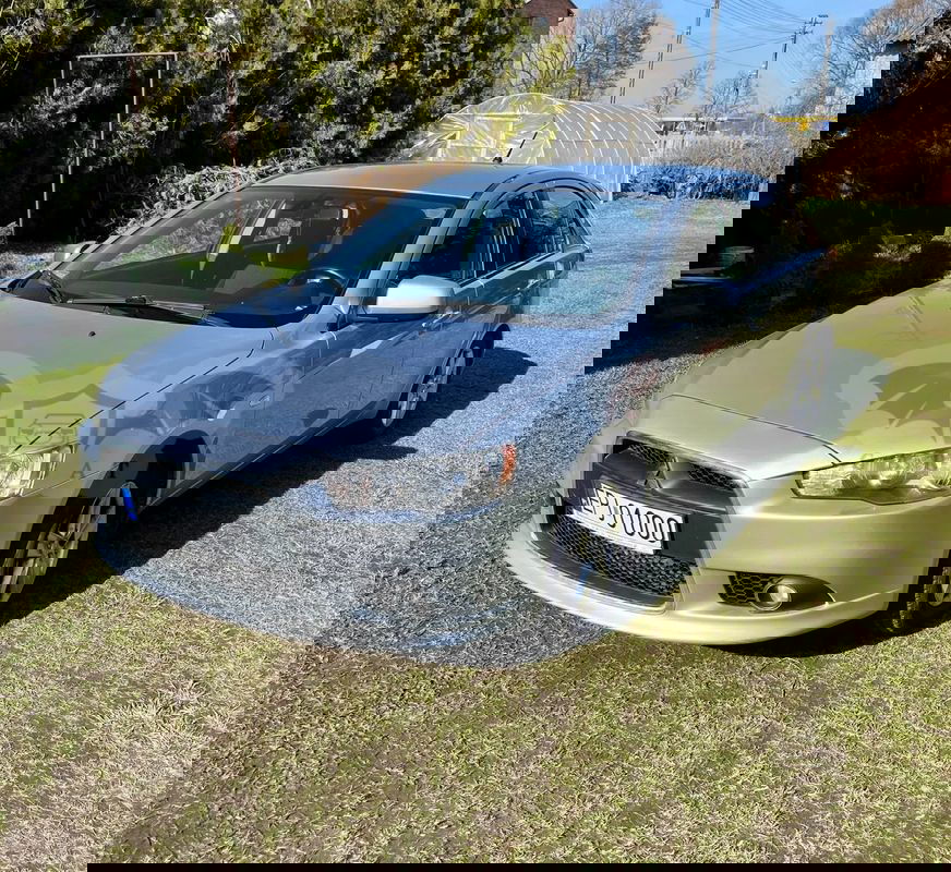 Mitsubishi Lancer IX 2010