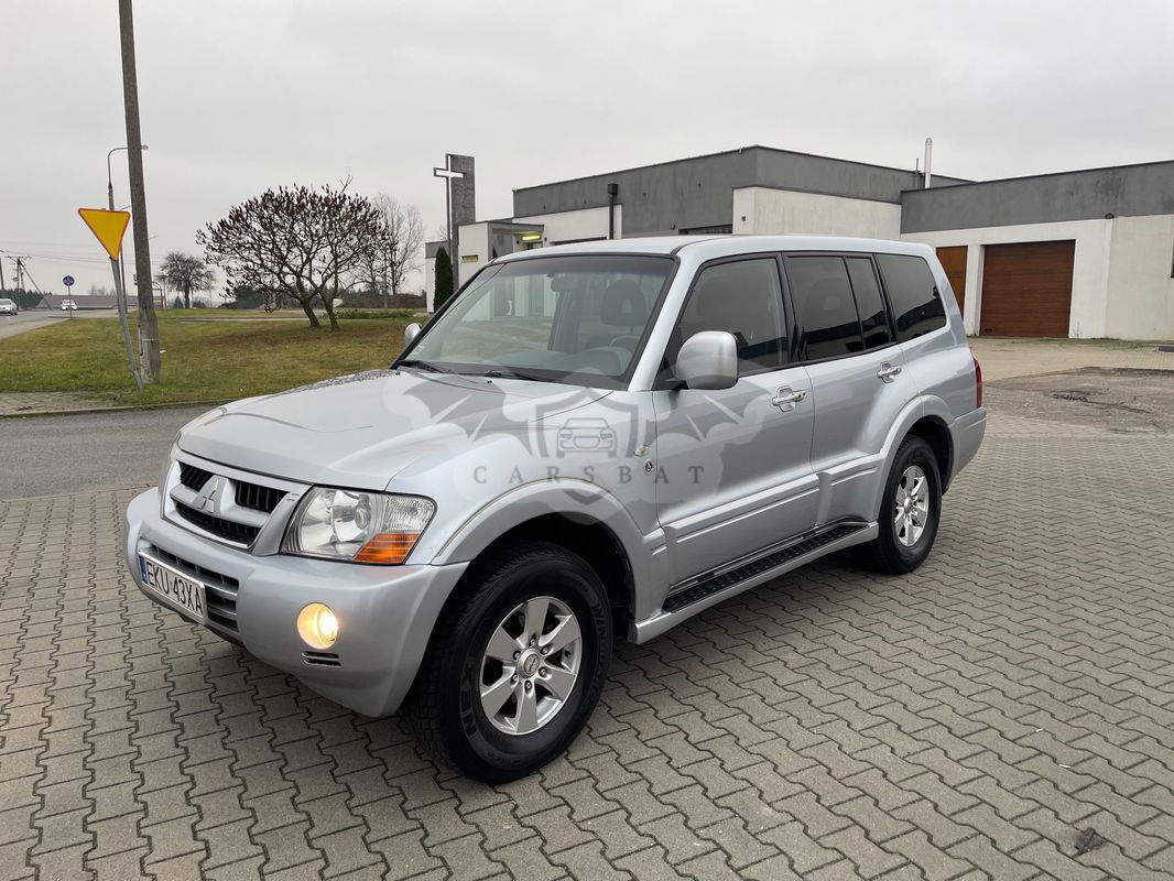 Mitsubishi Pajero III 2004