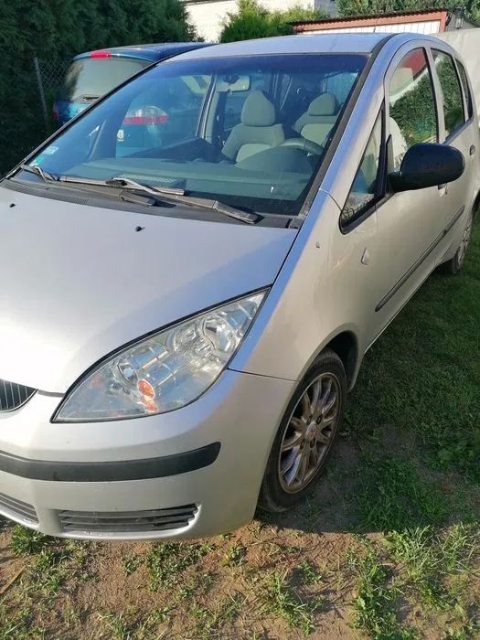 Mitsubishi Colt Z30 1.3 Inform 2004