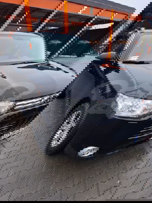 Mitsubishi Outlander III 2013