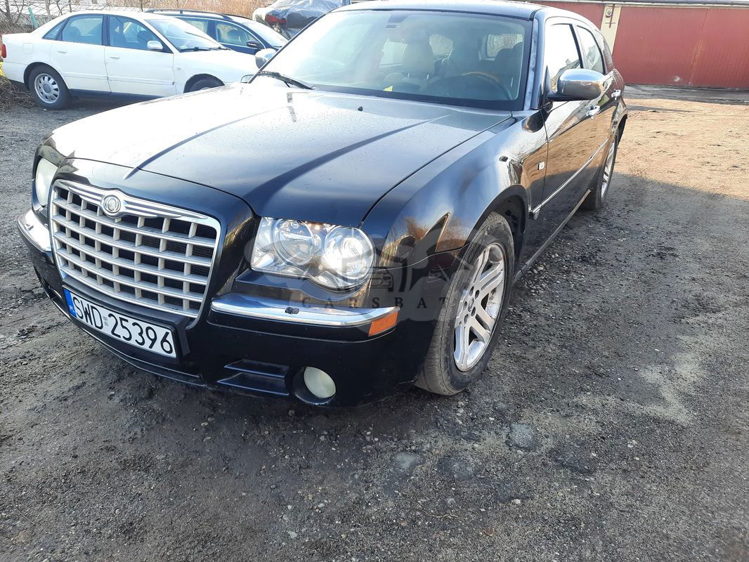 Chrysler 300C Touring 3.0 CRD DPF Automatik 2006