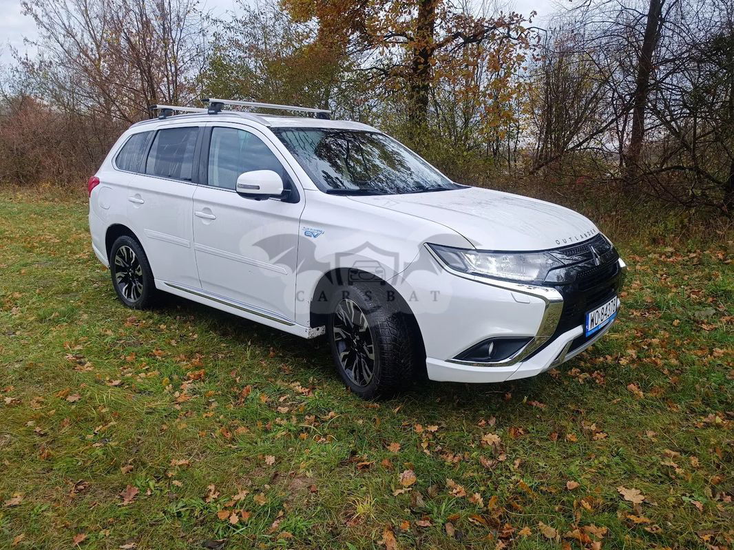 Mitsubishi Outlander III PHEV Intense + 2017