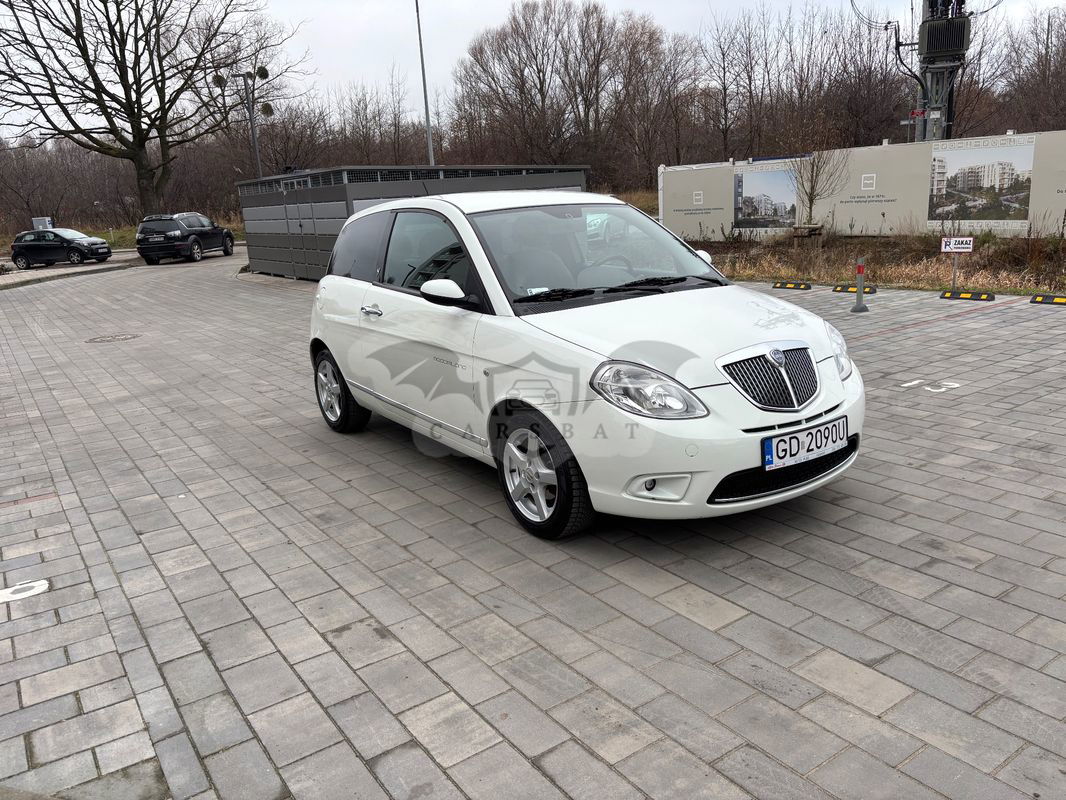 Lancia Ypsilon 1.4 8V Moda Milano (4 os.) 2008