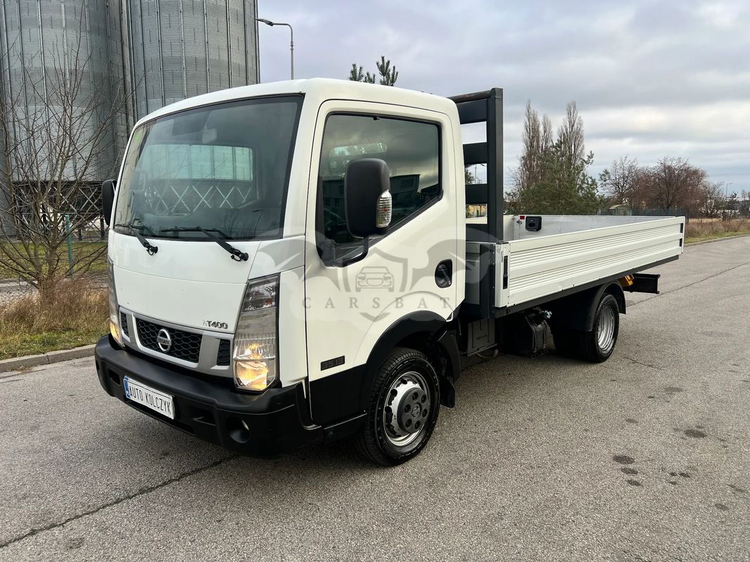 Nissan NT 2017