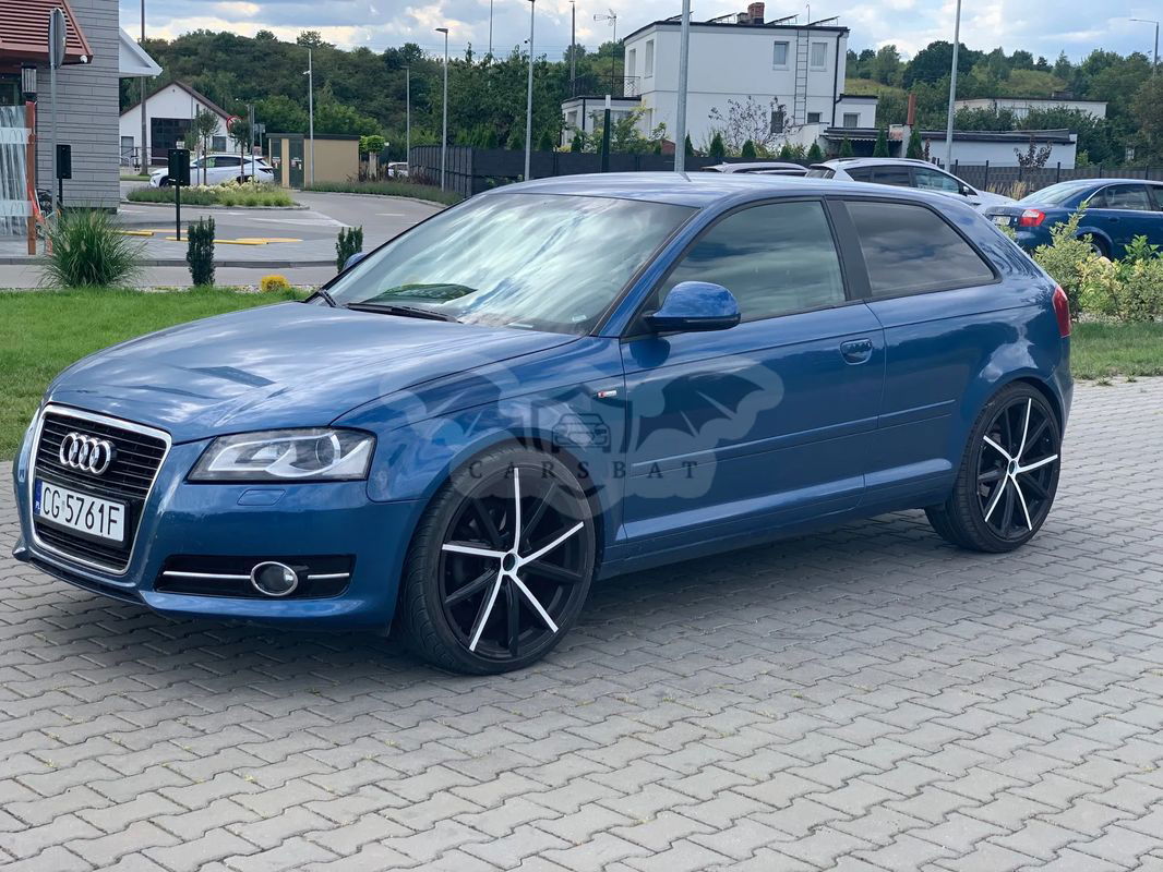 Audi A3 8P 2.0 TDI DPF S line Sportpaket 2009