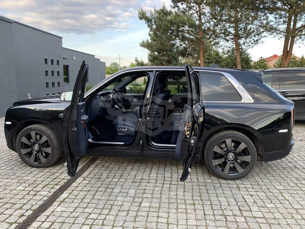 Rolls-Royce Cullinan 2019