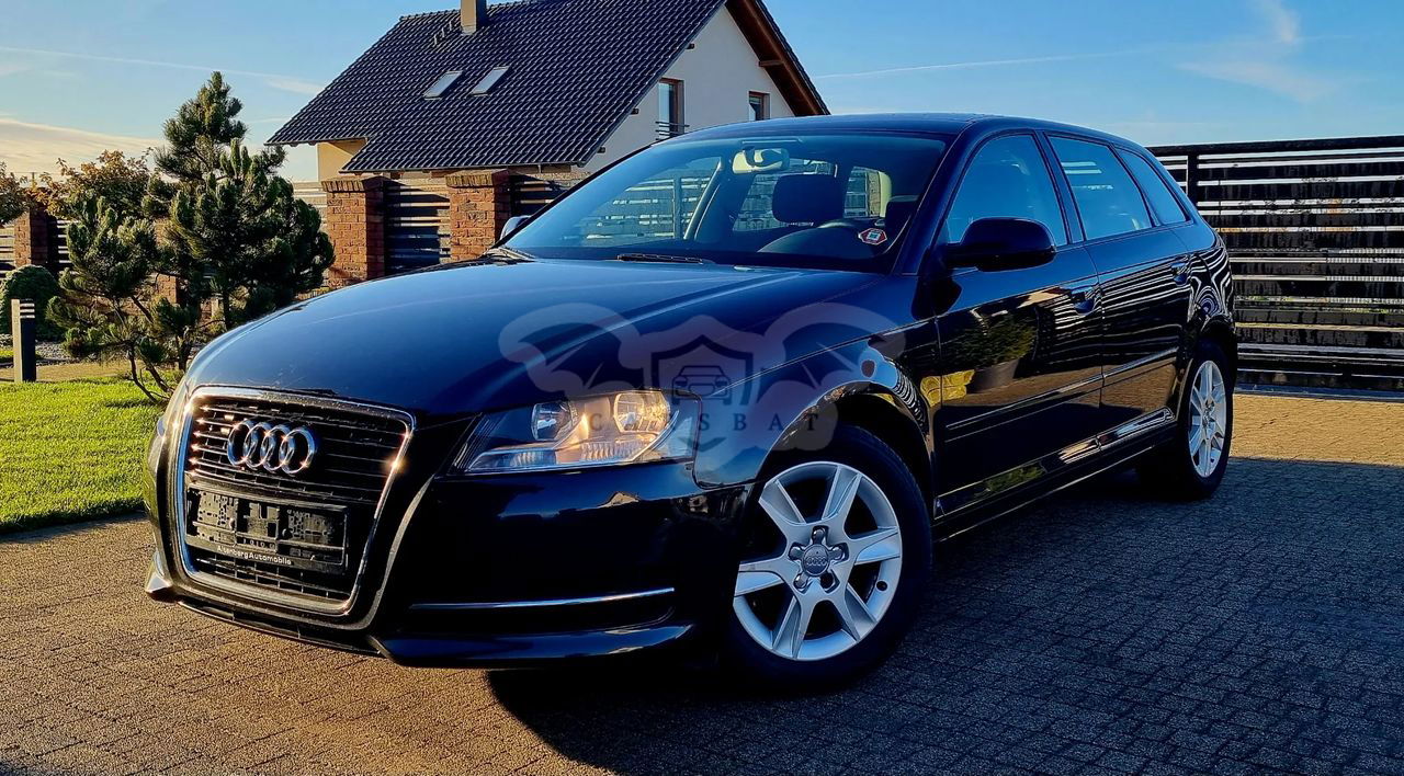 Audi A3 8P 1.6 Sportback Attraction 2010