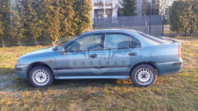 Mitsubishi Carisma II 2002