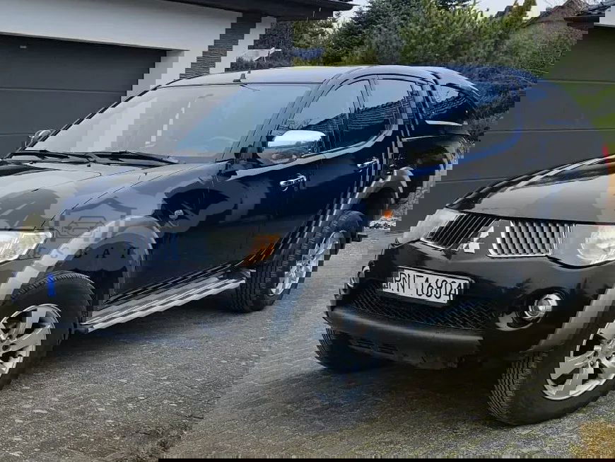 Mitsubishi L200 2.5 DID Intense + Sport 2006