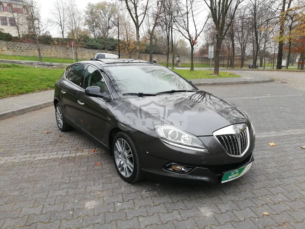 Lancia Delta 1.9 MultiJet 16V Twinturbo Platinum 2011