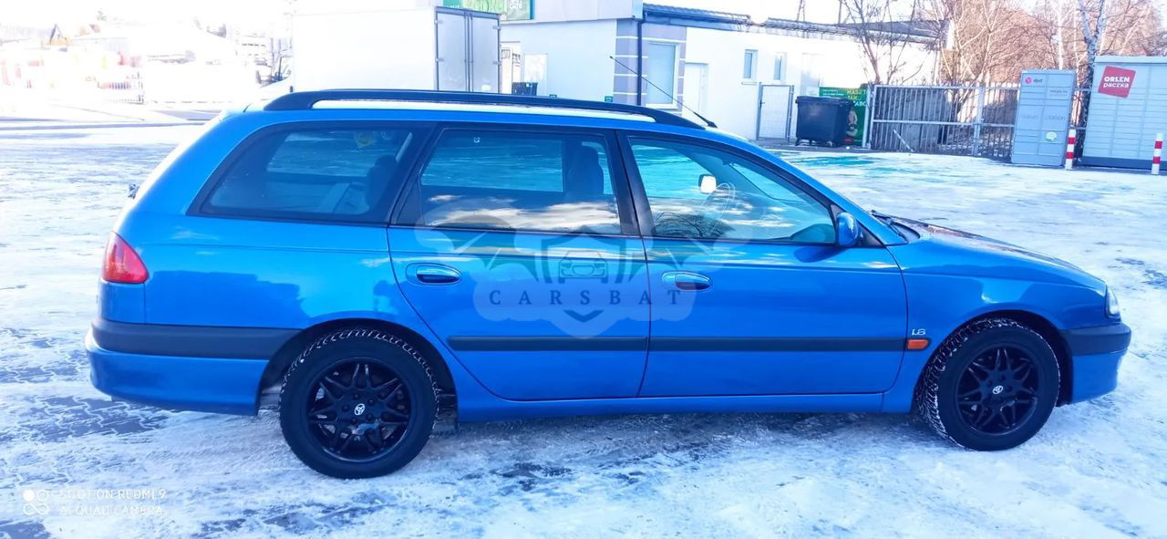 Toyota Avensis I 1.8 Sol 1998