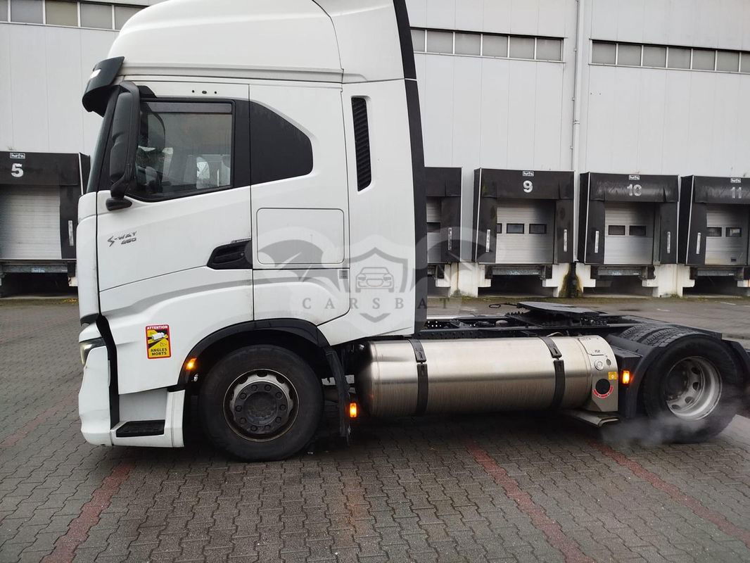 Iveco S-Way 2021