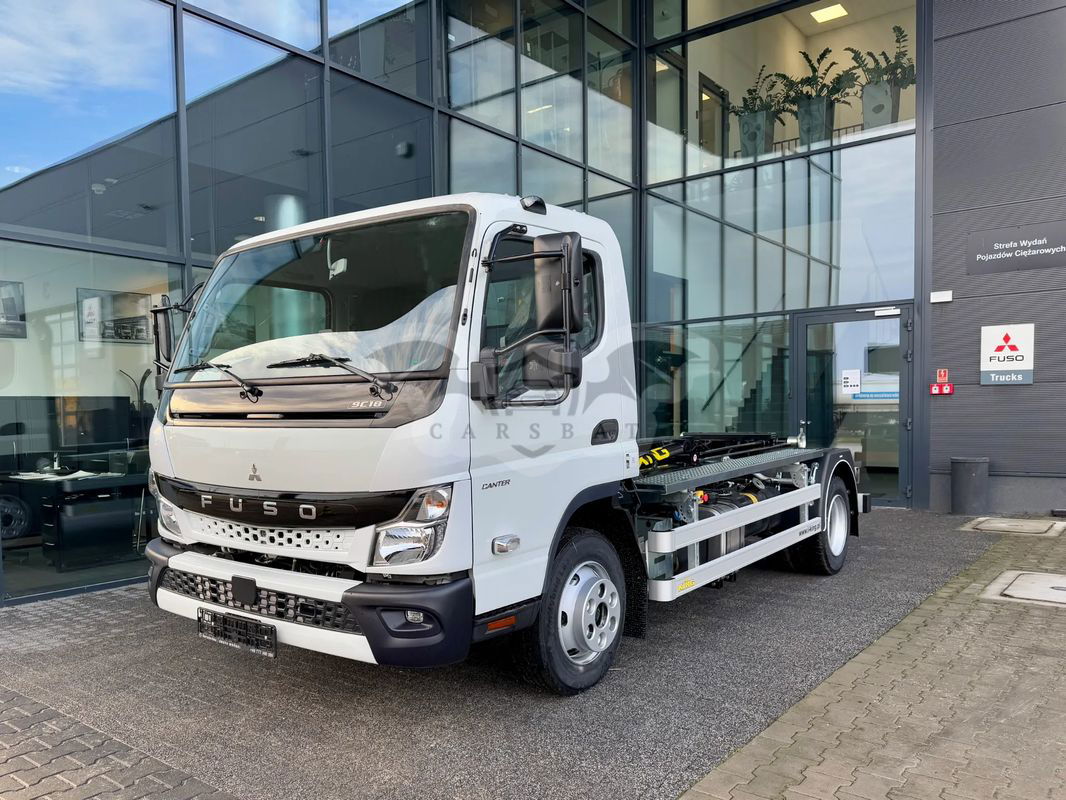 Mitsubishi Fuso Canter 2024