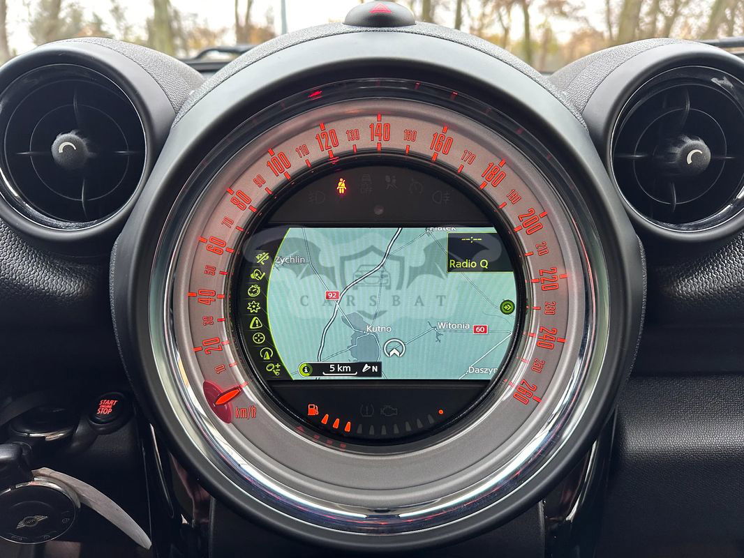 Mini Countryman One D 2012