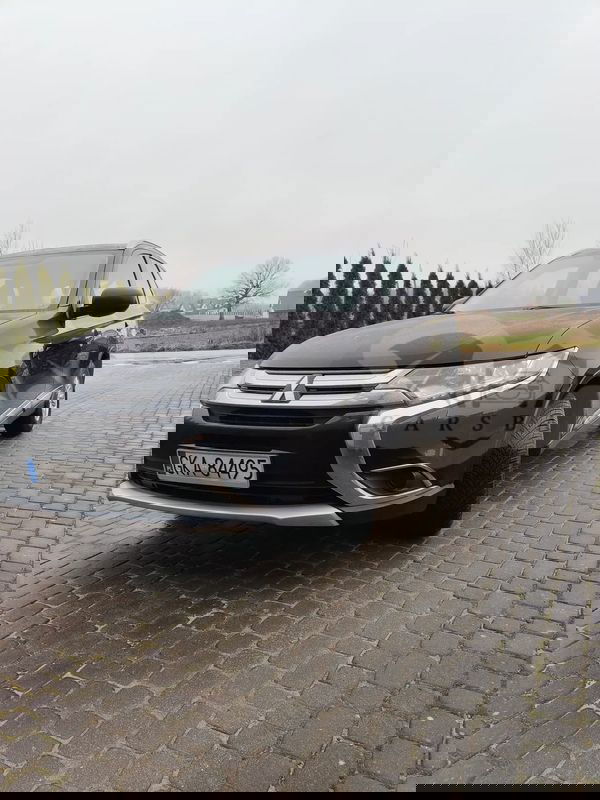 Mitsubishi Outlander IV 2.0 City Style 2WD 2016
