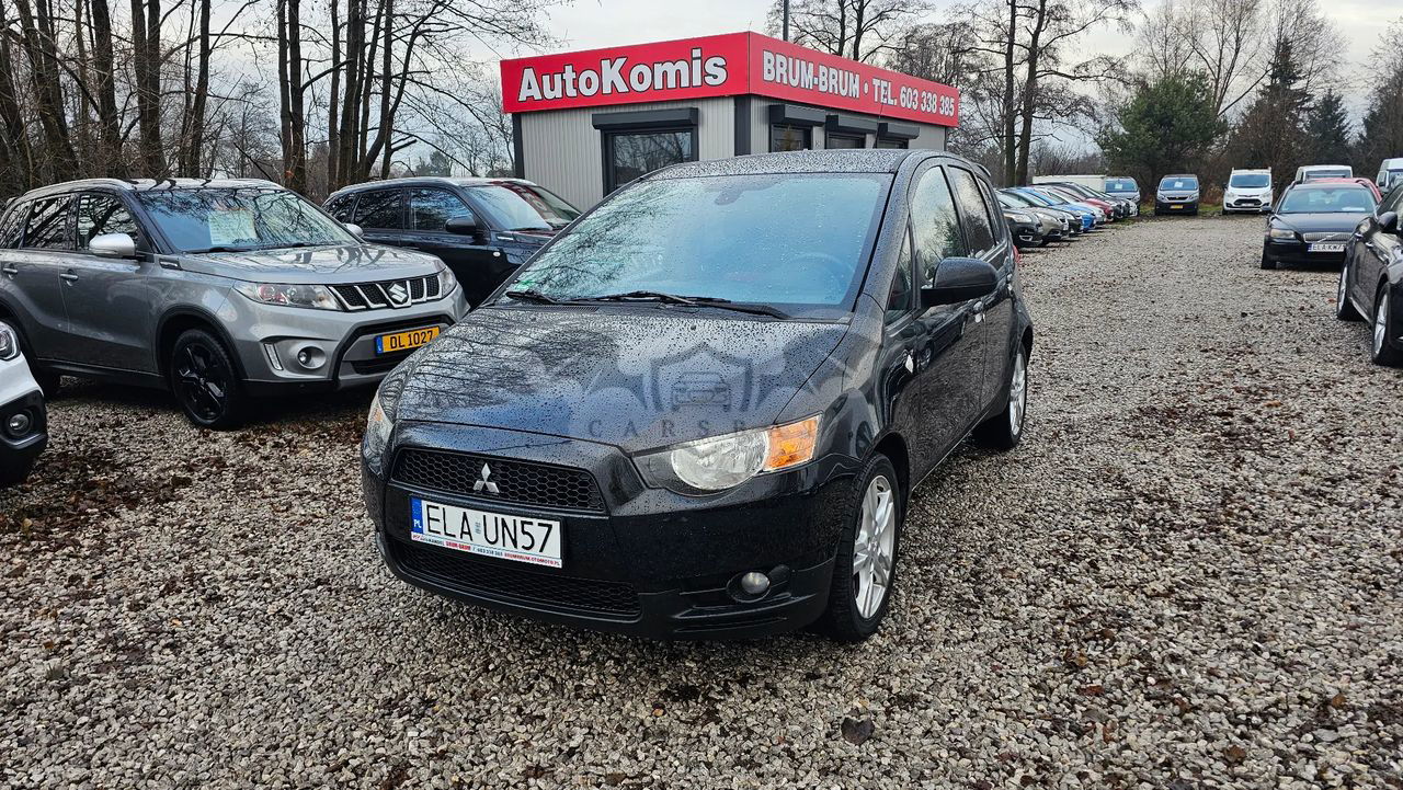 Mitsubishi Colt Z30 1.3 Instyle Edition Gold 2009