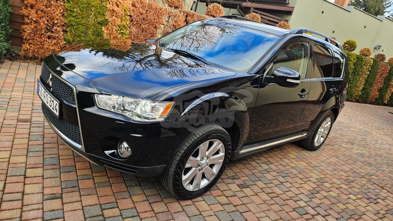 Mitsubishi Outlander II 2.2 DI-D 4WD TC-SST XTRA 2012