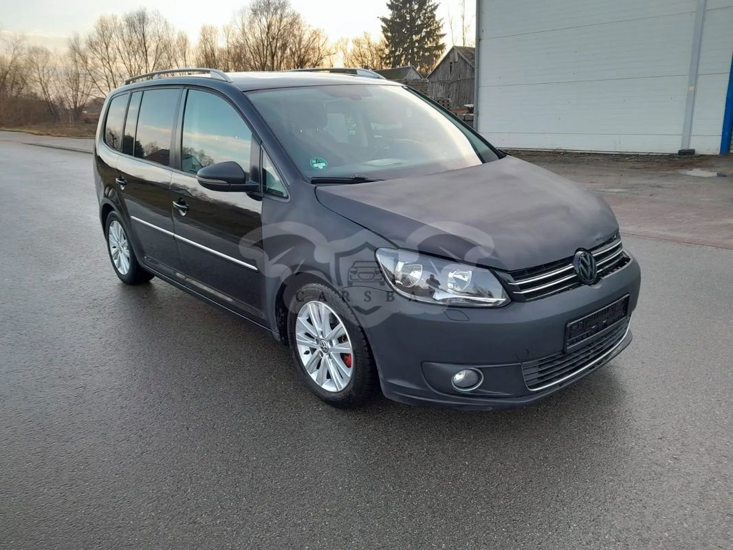 Volkswagen Touran II 2011