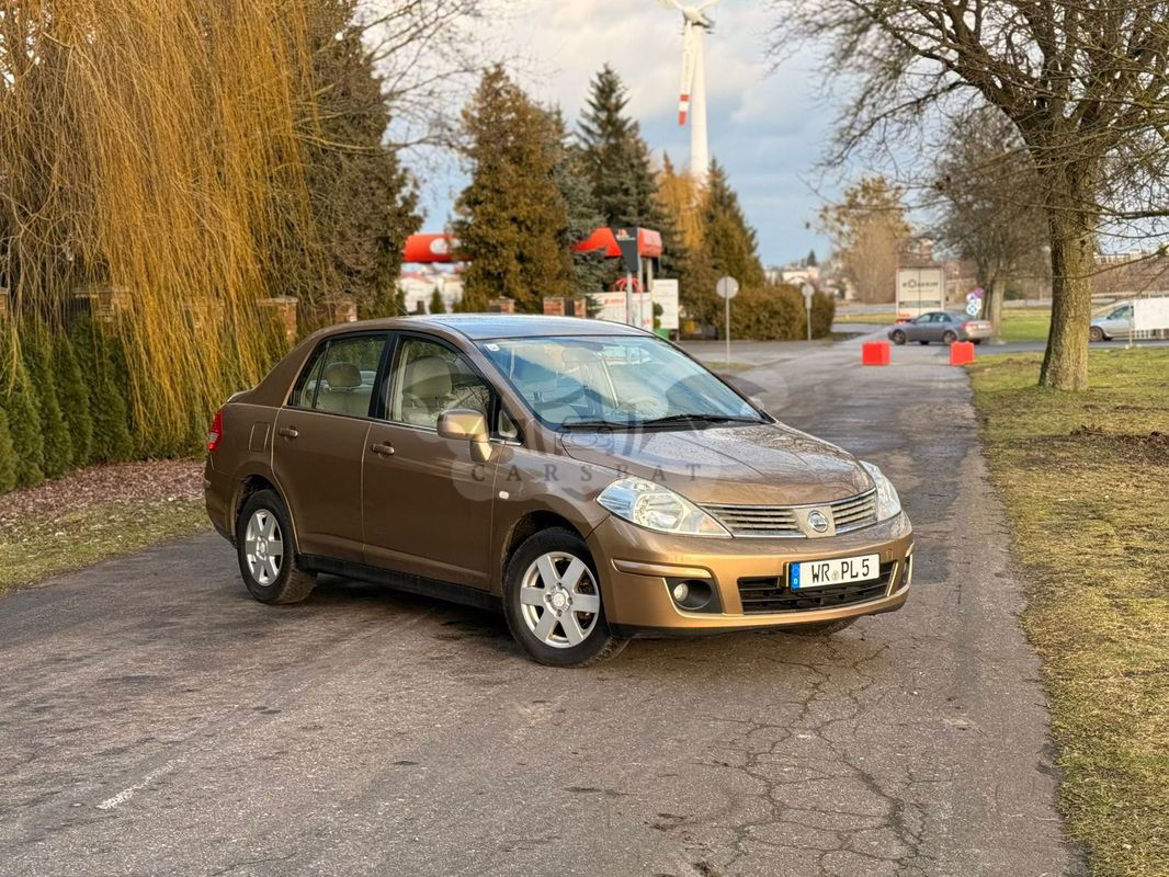 Nissan Tiida 1.6 Tekna 2010